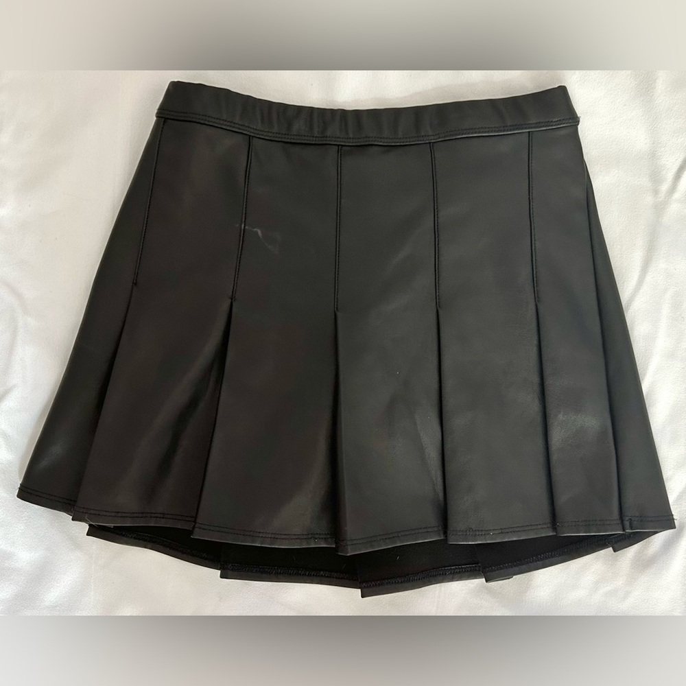 Abercrombie Kids Black Pleated Skater Mini Skirt
